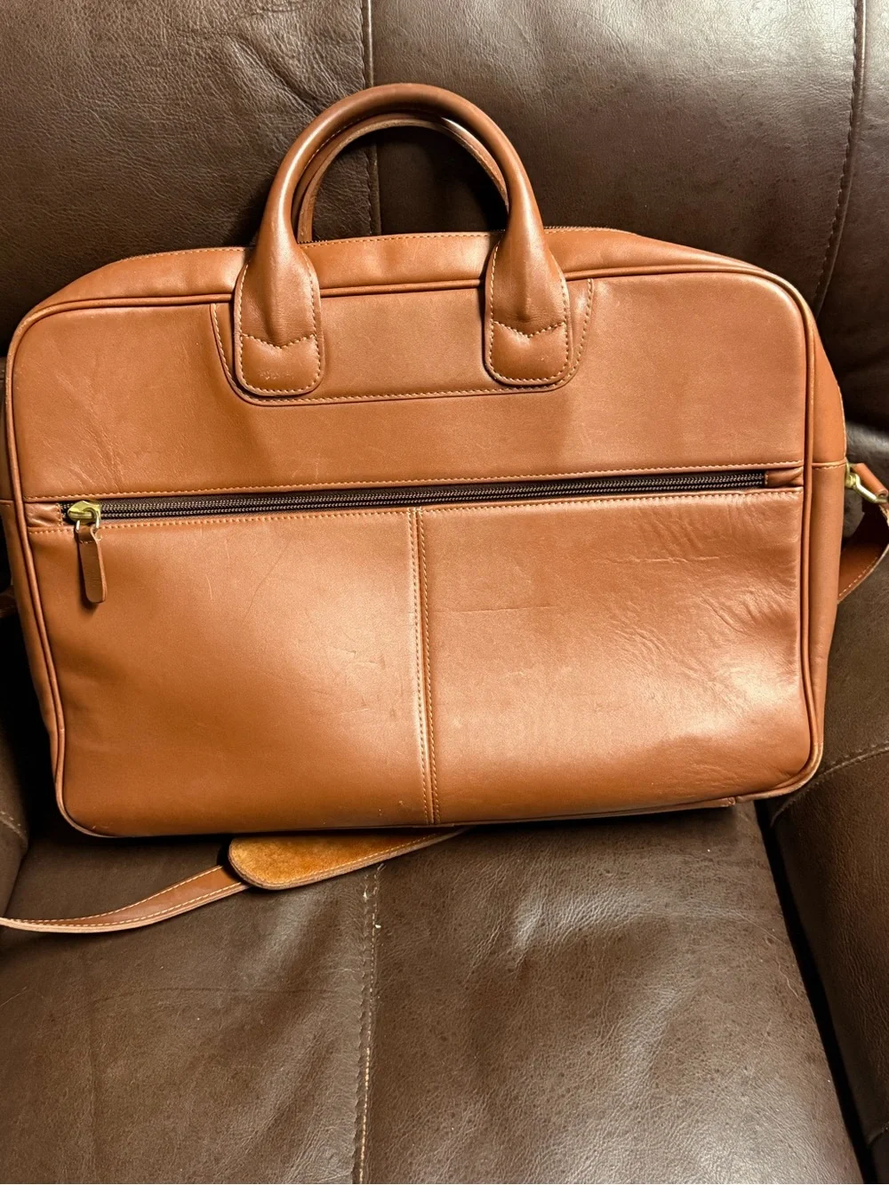 Augusta National members bag Brown